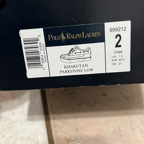 Boy shoes - Picture 2 of 2